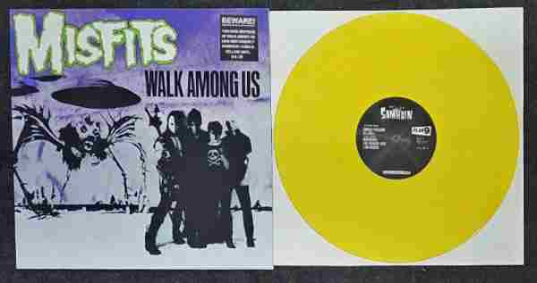 WALK AMONG US