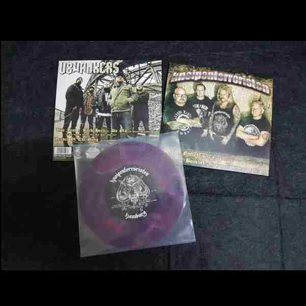 SPLIT SINGLE