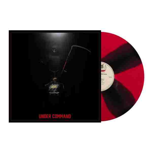 PORTRAIT UNDER COMMAND